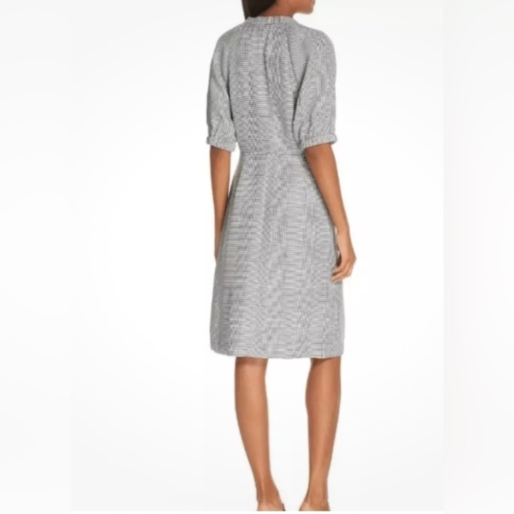 Lewit women’s black and white
Plaid dress - size 8 - Picture 4 of 9